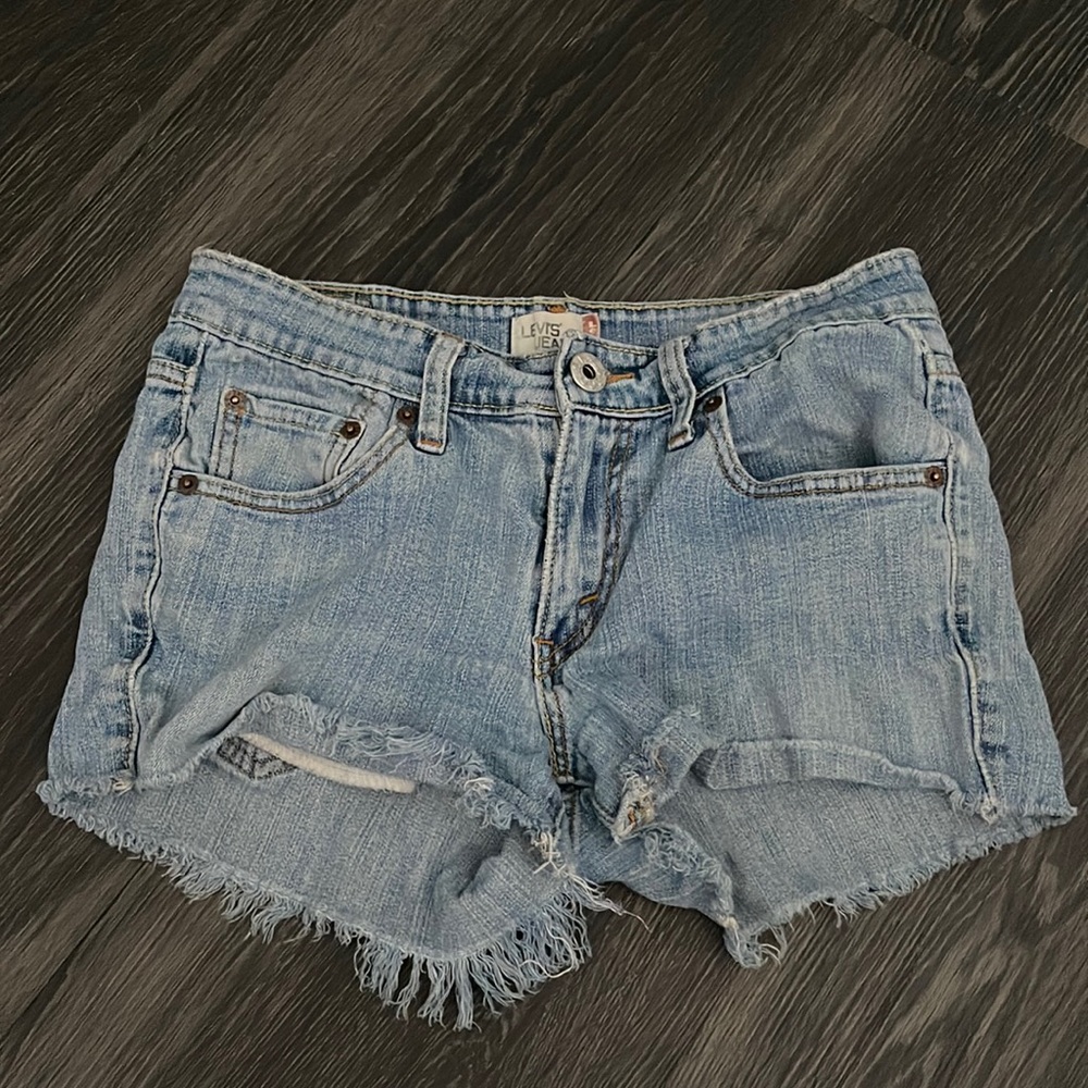 Levi shorts
